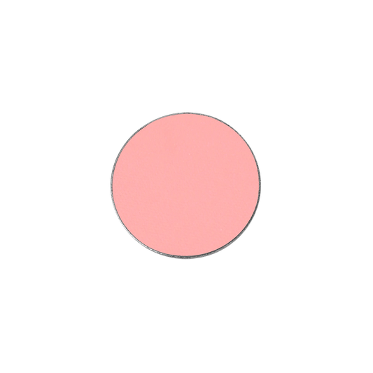 viaGlamour image of a extreme-eyeshadow