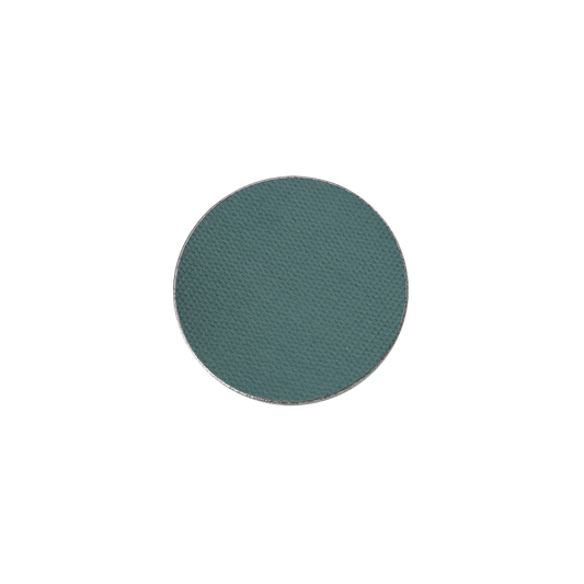 viaGlamour image of a extreme-eyeshadow